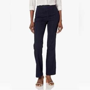New Anne Klein Women's Pull on High Rise Slim Flare Indigo Rinse Wash.  Size 8